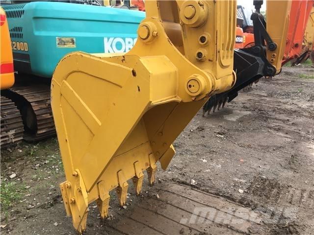Komatsu PC 200 Escavadeiras de esteiras