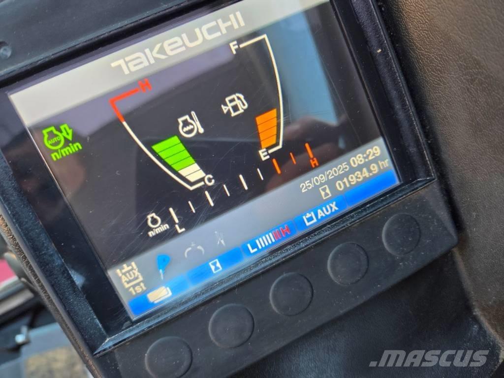 Takeuchi TB230 + HS03 Miniescavadeiras