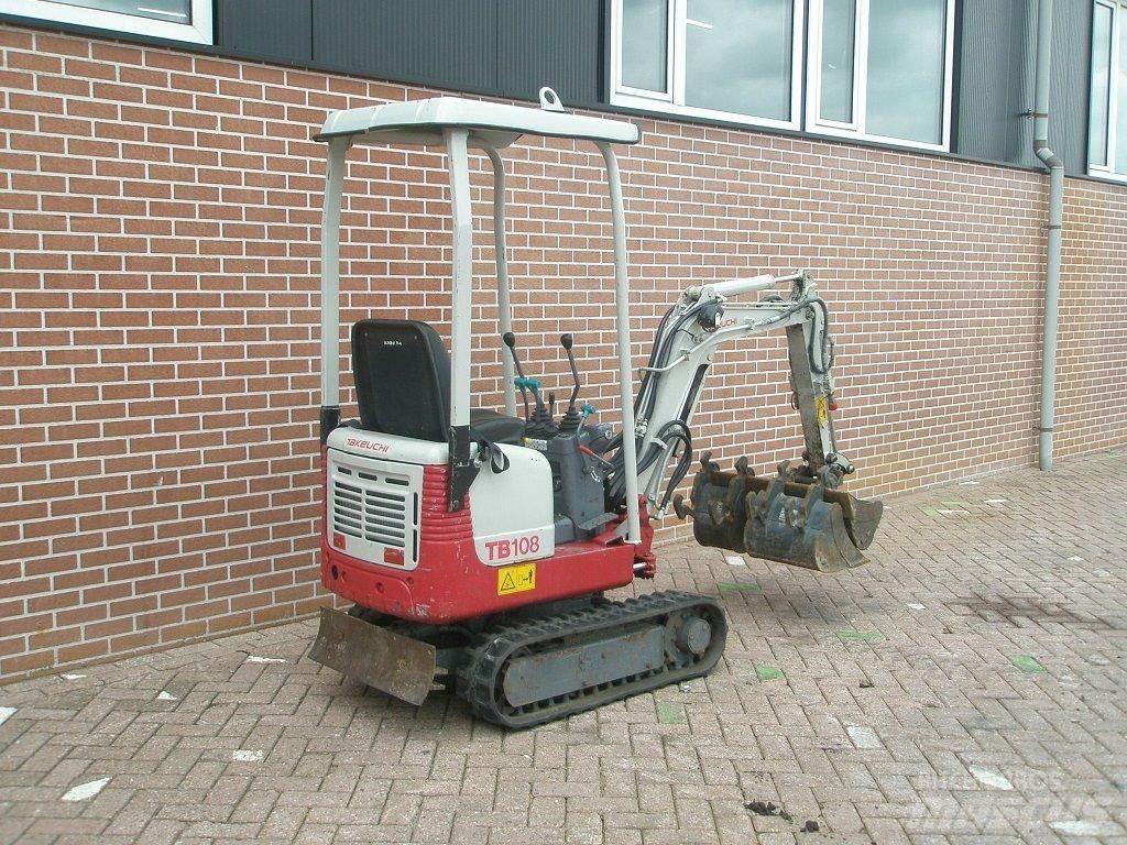 Takeuchi TB108 Miniescavadeiras