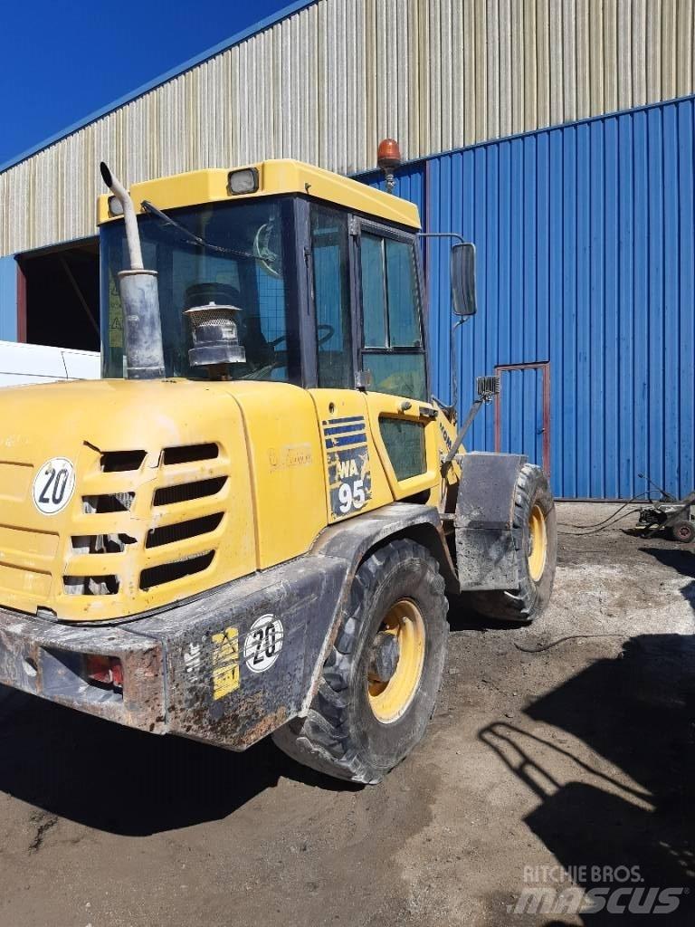 Komatsu WA95-3 Carregadeiras de rodas