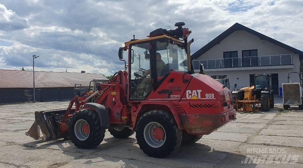 CAT 908 Carregadeiras de rodas