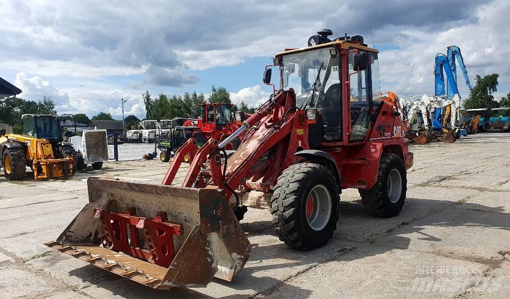 CAT 908 Carregadeiras de rodas