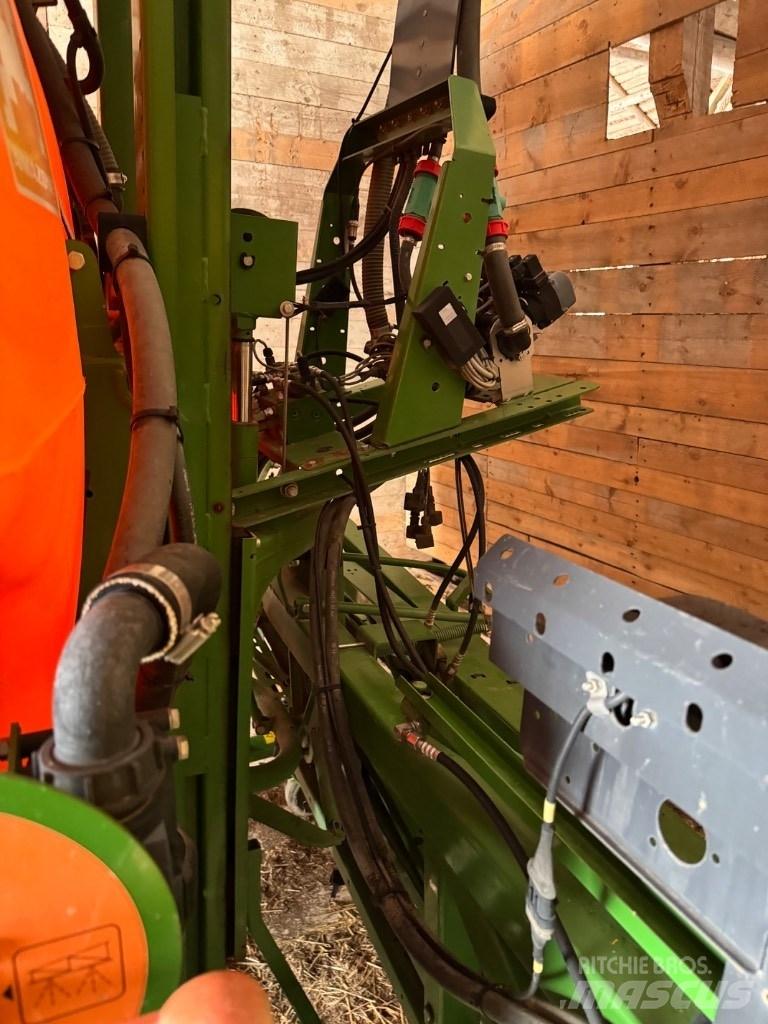 Amazone UF 1801 Pulverizadores montados