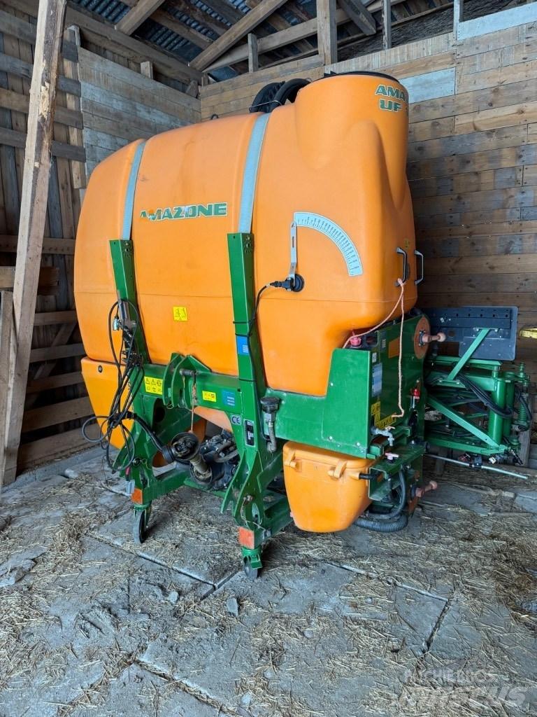 Amazone UF 1801 Pulverizadores montados