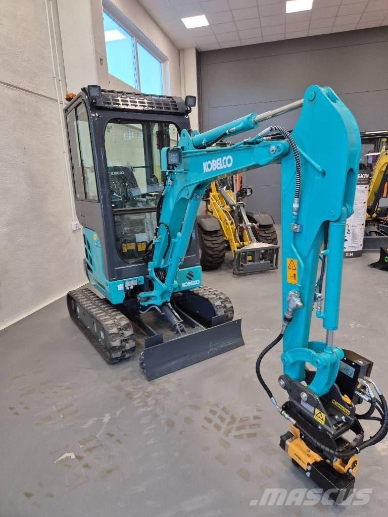 Kobelco SK 17 SR-3E Miniescavadeiras