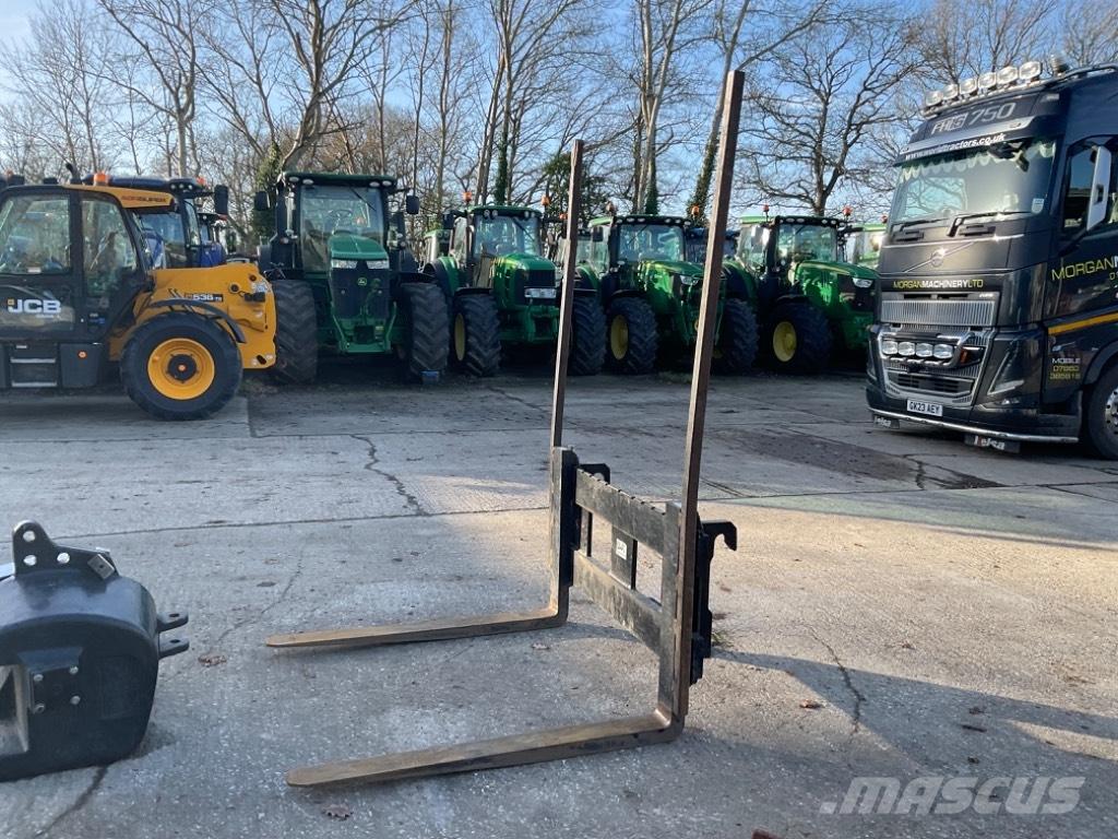 Merlo Fixed forks Garfos