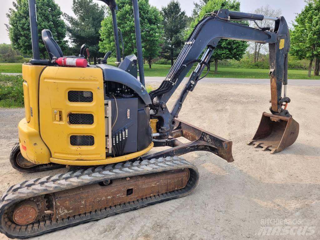 DEERE 35G Miniescavadeiras