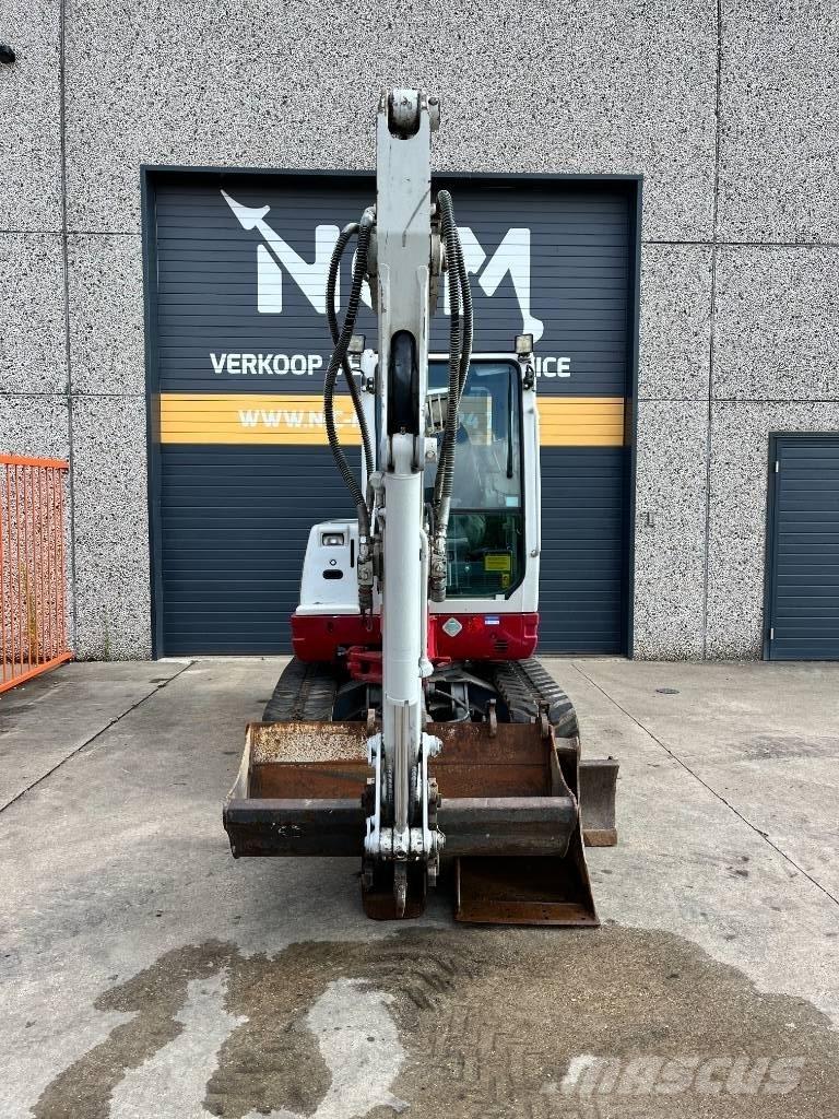 Takeuchi TB 235 Miniescavadeiras