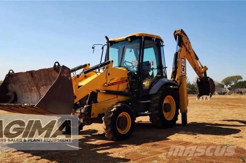JCB 3CX Retroescavadeiras