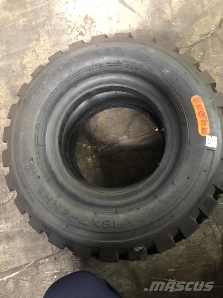  Cheng Shin 18x7-8 Pneus