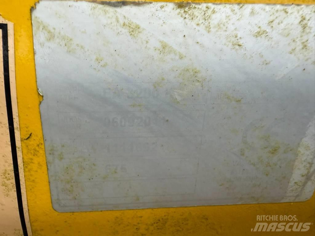 Vama EA 3200 KN Lâminas de neve e arados