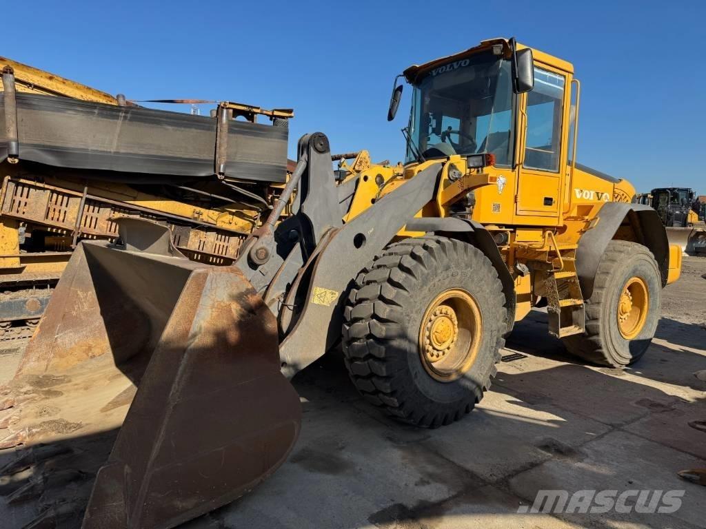 Volvo L 90 E +Mérleg Carregadeiras de rodas