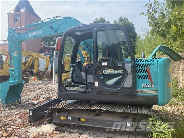 Kobelco SK 75 Escavadeiras de esteiras