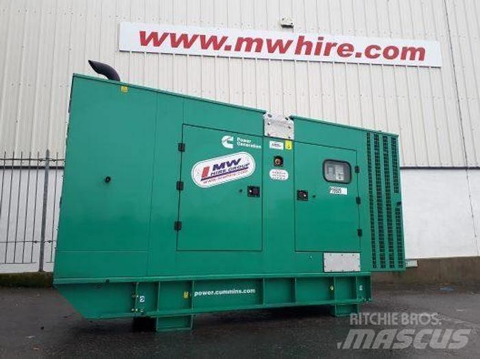 Cummins C220D5E Geradores Diesel