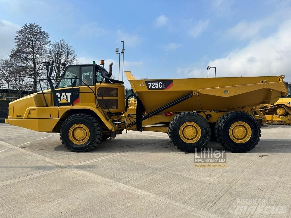 CAT 725C2 Caminhões articulados