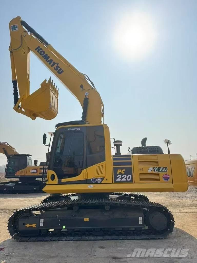 Komatsu 220-8 Escavadeiras de esteiras
