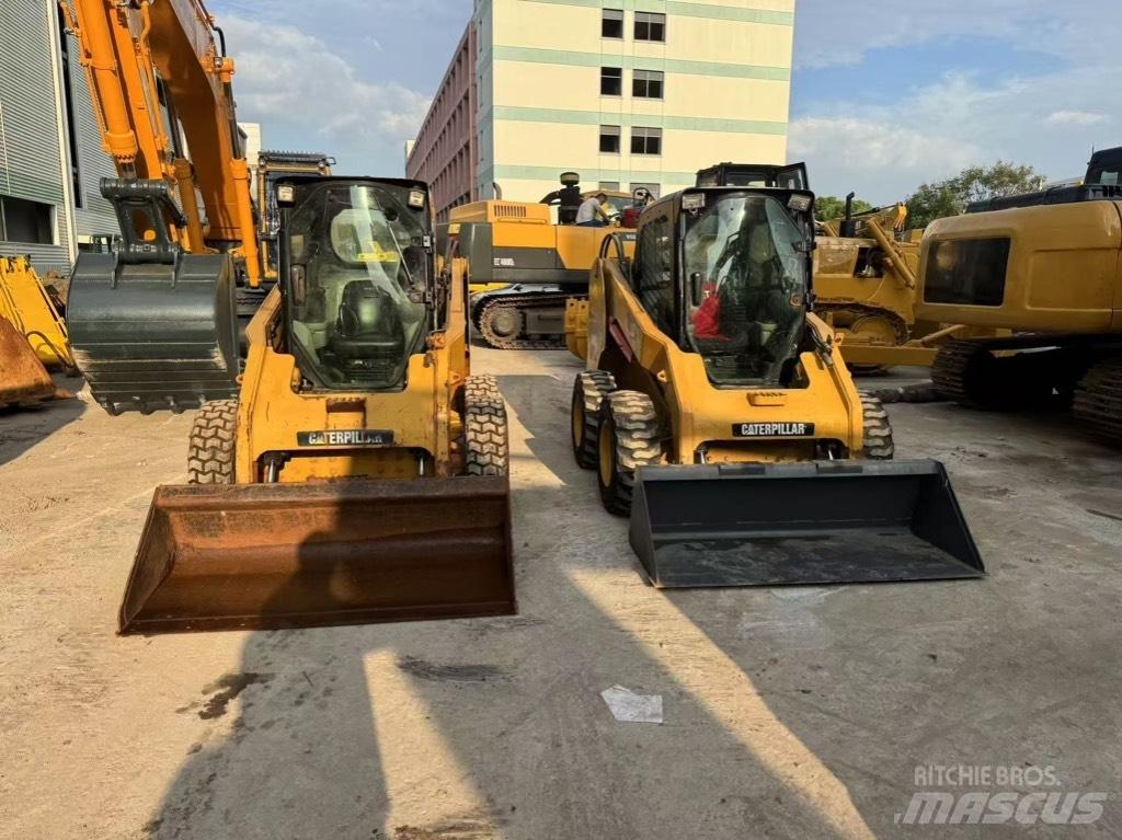 CAT 246 C Minicarregadeiras