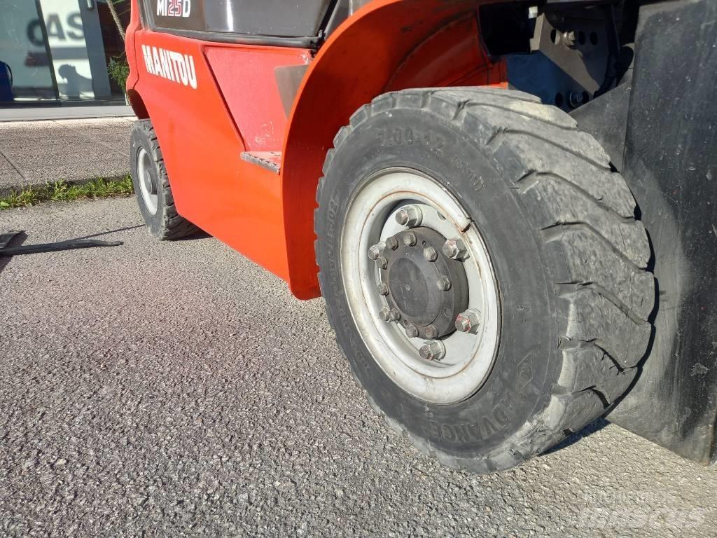 Manitou MI 25 Empilhadores Diesel