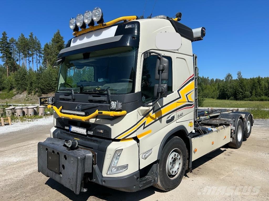 Volvo FMX 540 Camiões Ampliroll