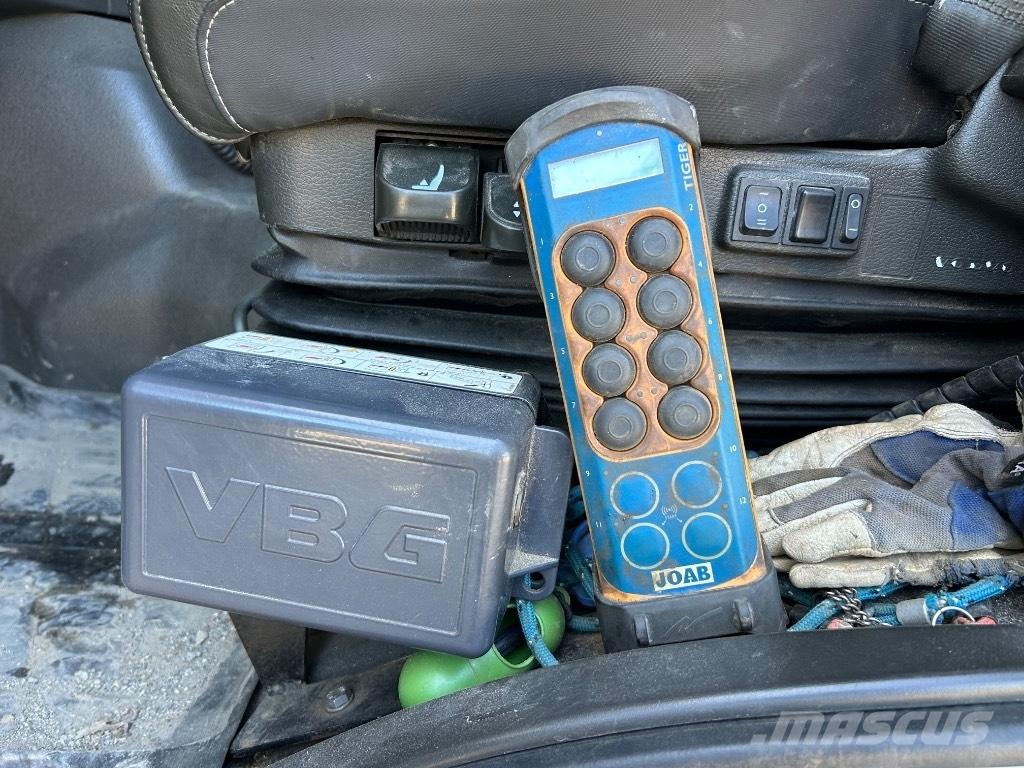Volvo FMX 540 Camiões Ampliroll