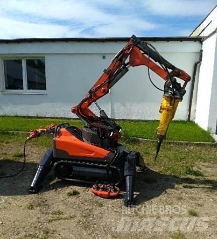 Husqvarna DXR140 Miniescavadeiras