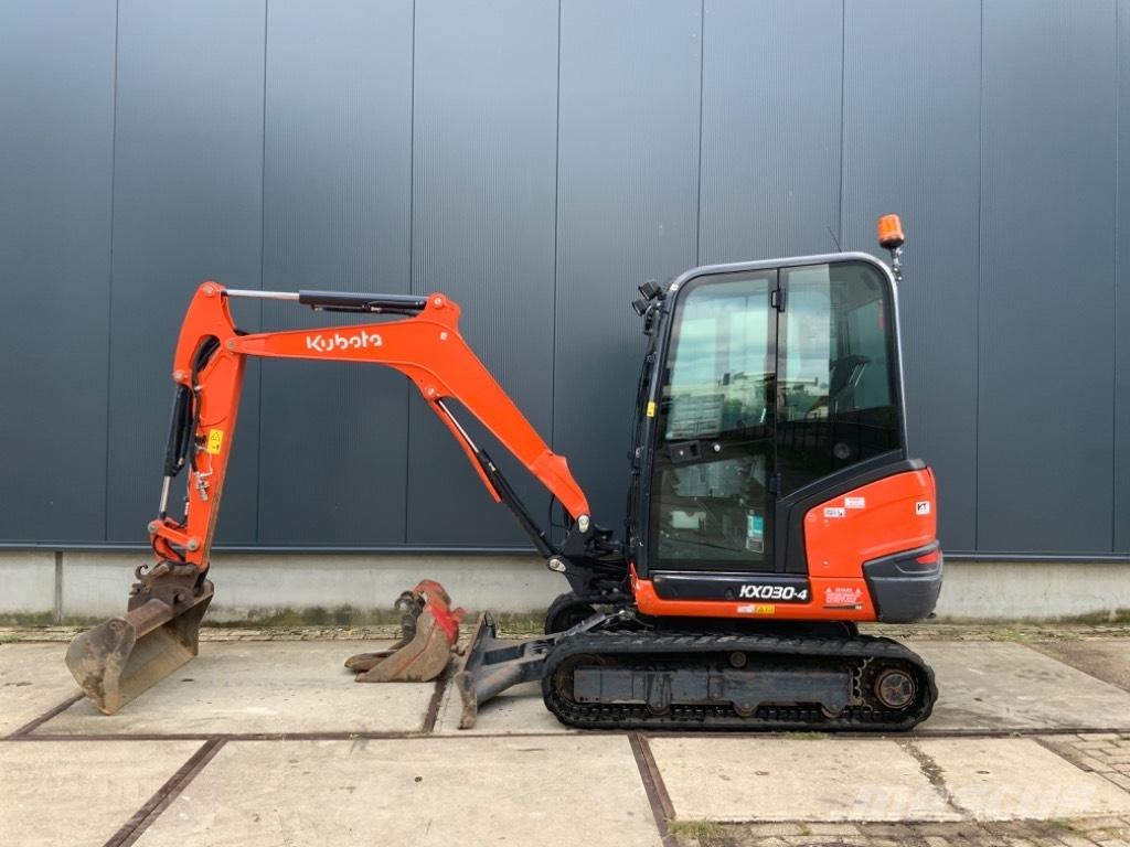 Kubota KX 030-4 Miniescavadeiras