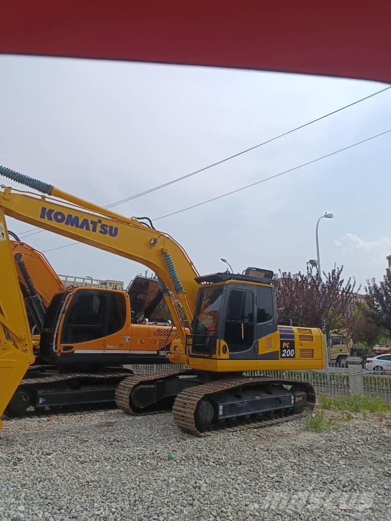 Komatsu PC 200 Escavadeiras de esteiras