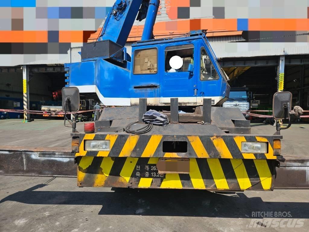 Kobelco RK 250 Gruas Fora-de-estrada