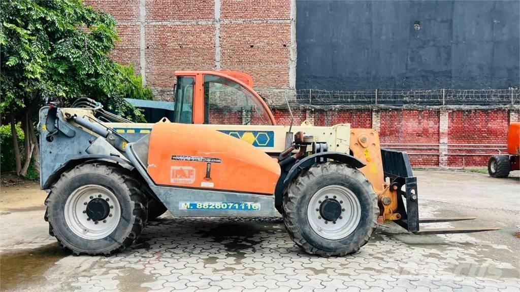 JLG 3508 Manipulador telescópico