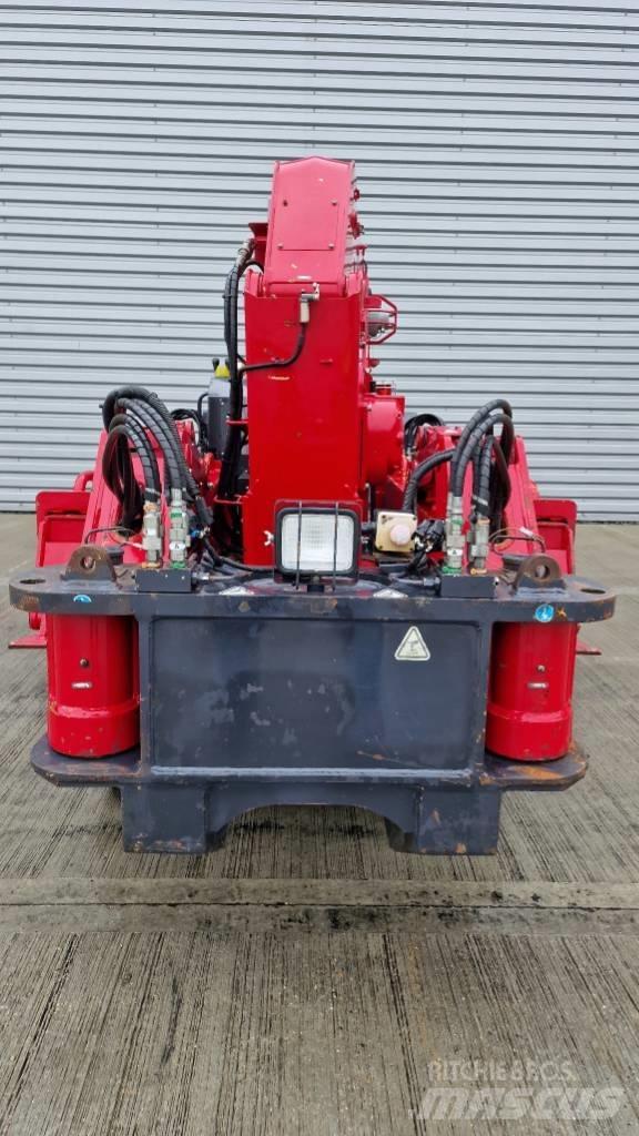 Unic URW-506 CDMER Mini gruas