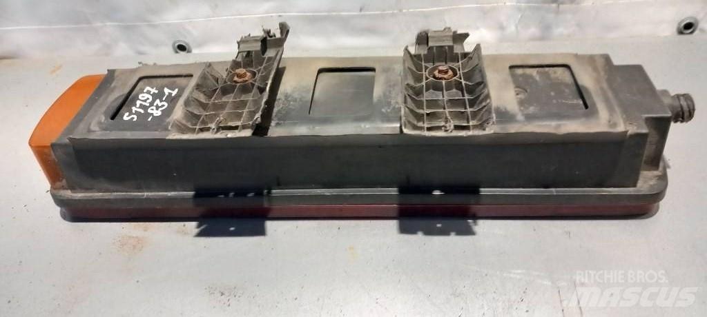 Scania R440  1504609 Chassis e suspensões