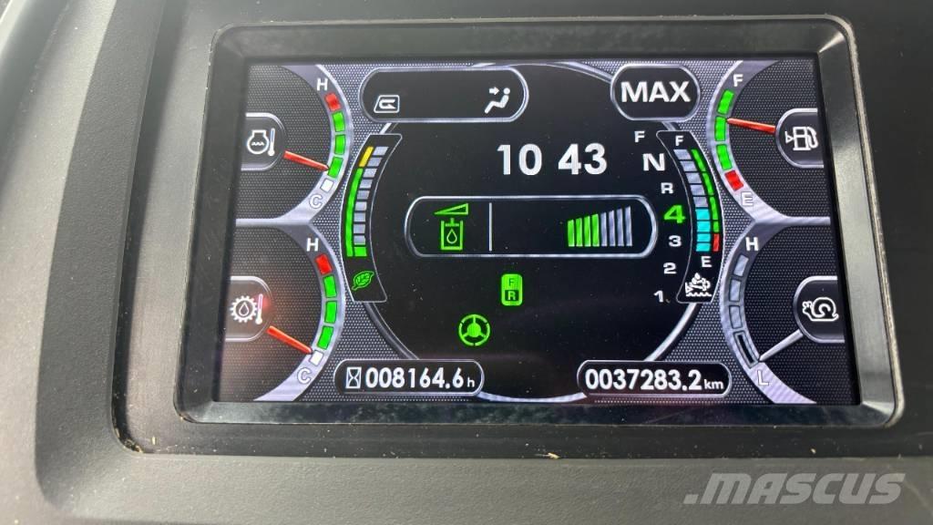 Komatsu WA 320-8 Carregadeiras de rodas
