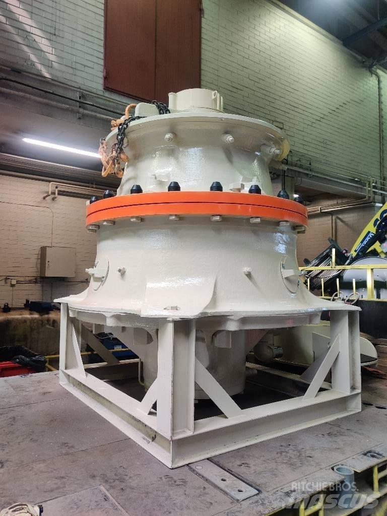 Metso GP220 Britadeiras