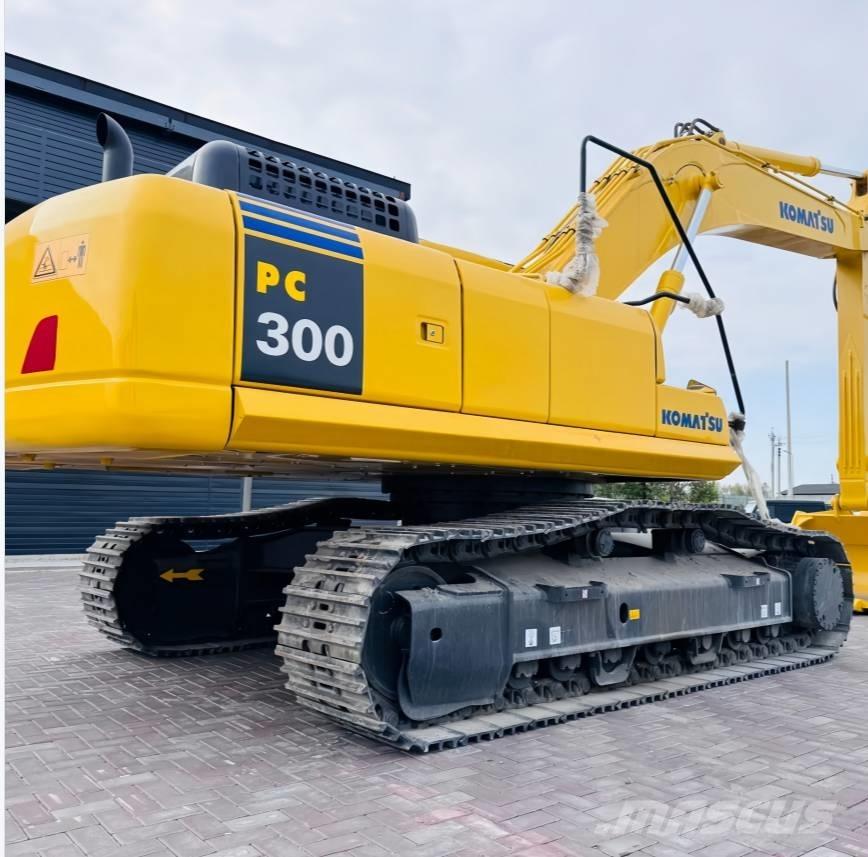 Komatsu 300 Escavadeiras de esteiras