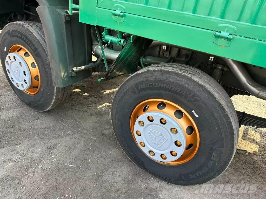 Sinotruk HOWO420hp Camiões estrado/caixa aberta