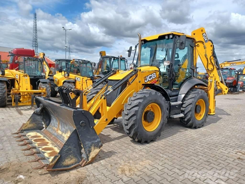 JCB 4CX PLUS AEC Retroescavadeiras