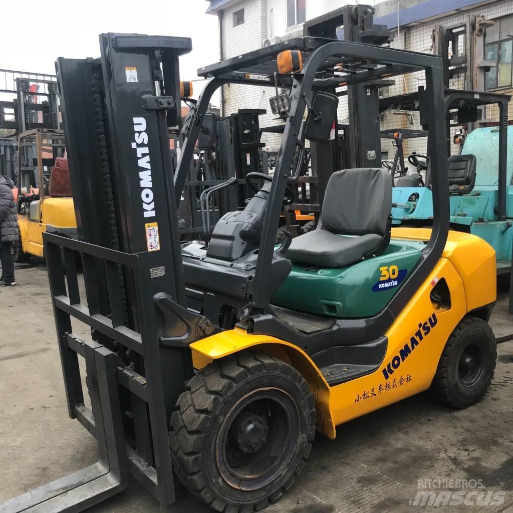 Komatsu 30 Empilhadores Diesel