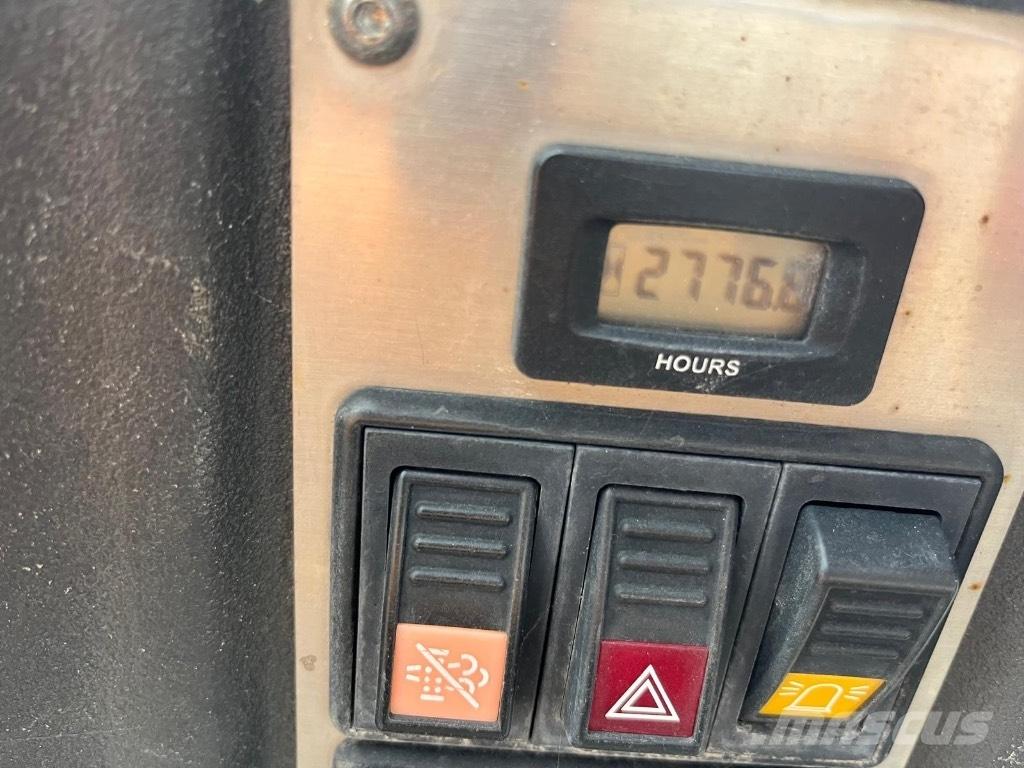 Ausa D600APG Dumpers de obras