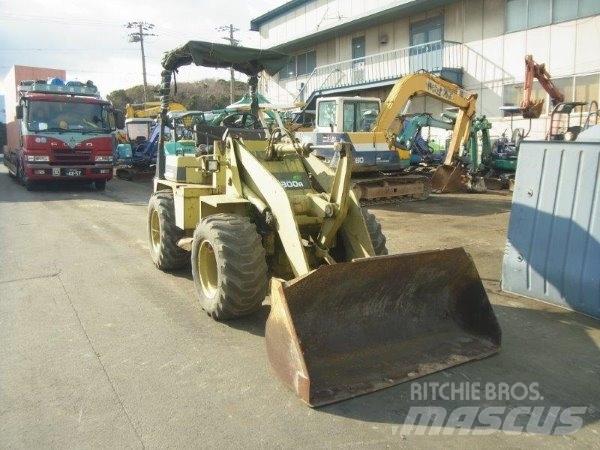 Mitsubishi WS300A Carregadeiras de rodas