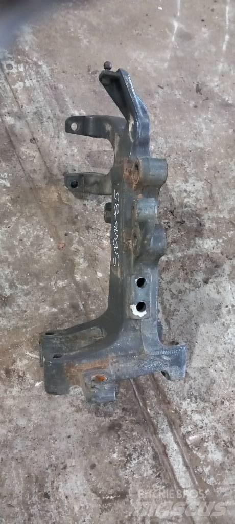 Scania R440  1386529 Chassis e suspensões
