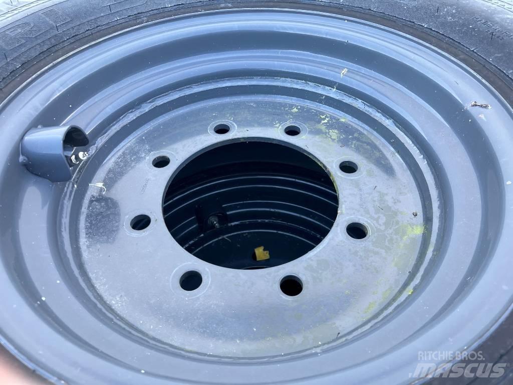 Nokian TRI II hjul Carregadeiras de rodas