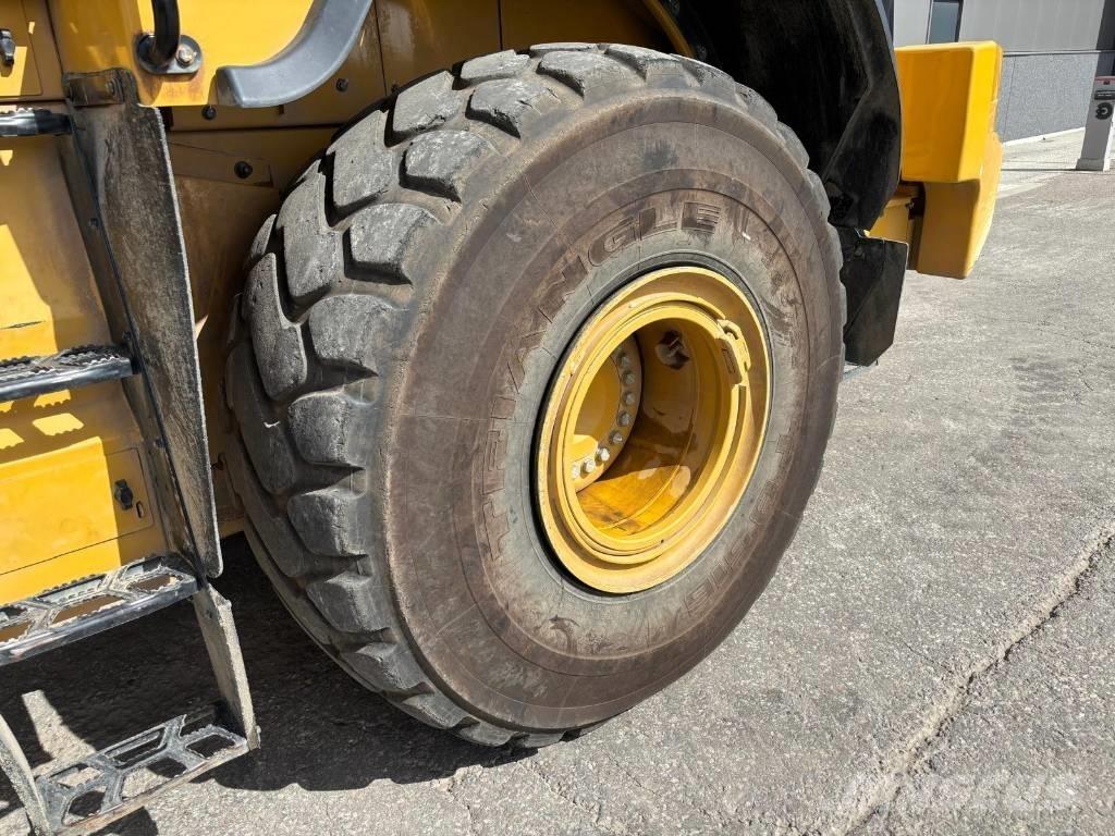 CAT 972 M XE Carregadeiras de rodas