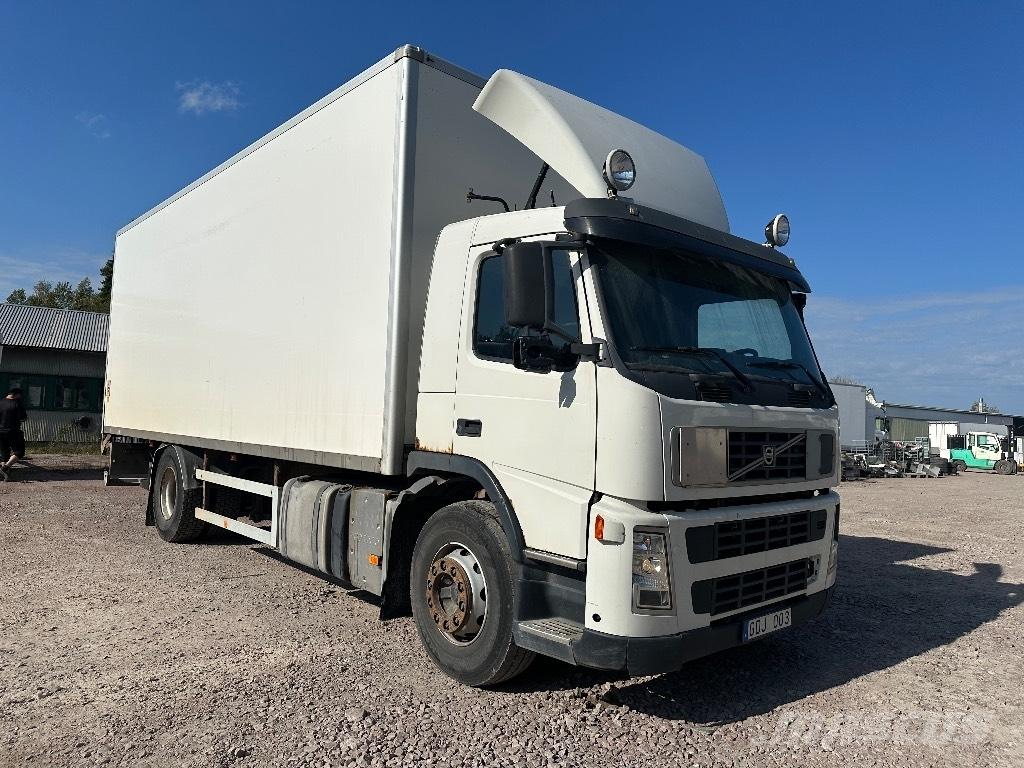 Volvo FM9 Skåpbil Caminhões de caixa fechada