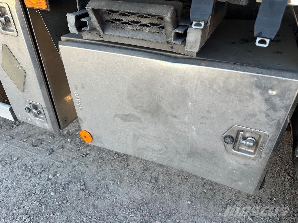 Volvo FM9 Skåpbil Caminhões de caixa fechada