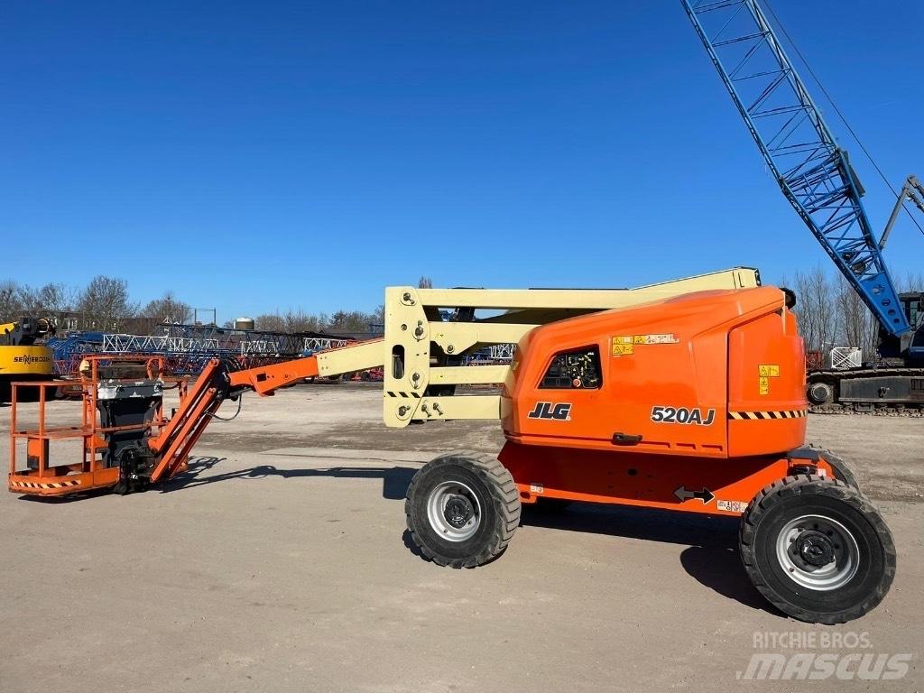 JLG 520 AJ Elevadores braços articulados