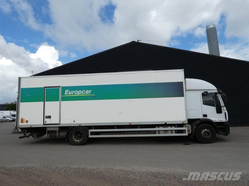 Iveco 180E 28 Caminhões de caixa fechada