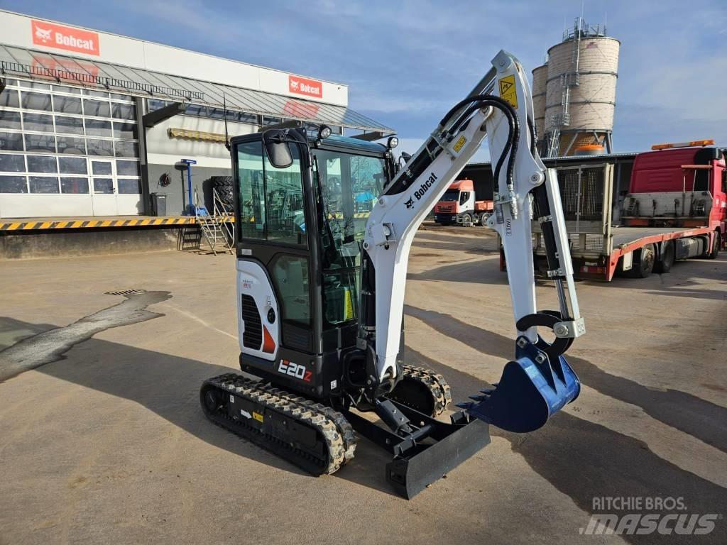 Bobcat E20z Miniescavadeiras