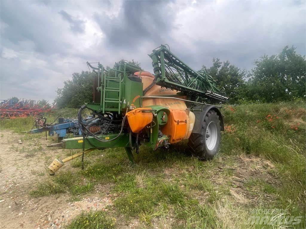 Amazone UX 4200 Pulverizadores rebocados