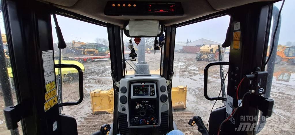 CAT D 6 N Dozers - Tratores rastos