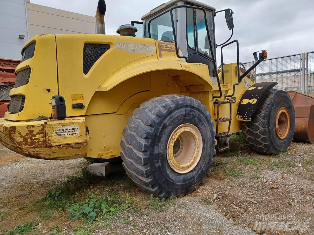 New Holland W271 Carregadeiras de rodas